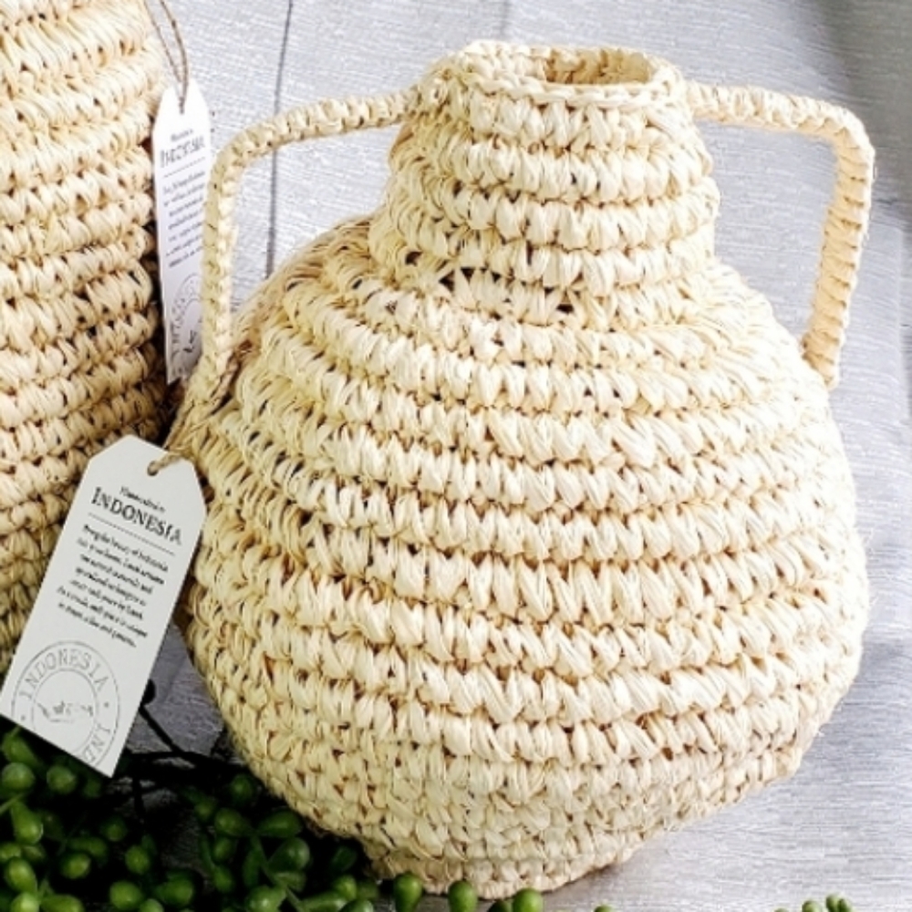 Woven Seagrass & Iron Handled Bottle Vase